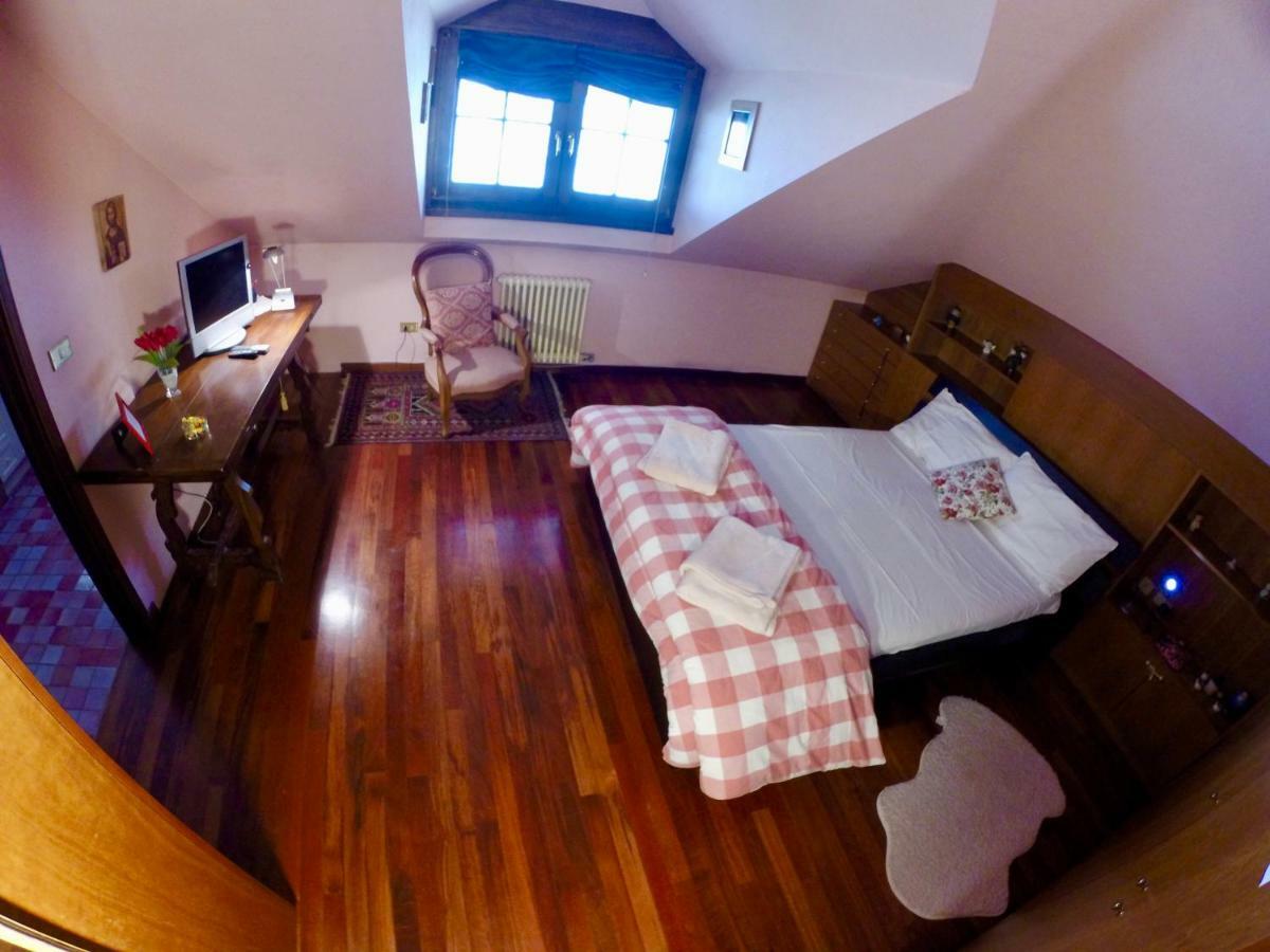 Bed & Breakfast Chez Berry Aosta Exterior photo